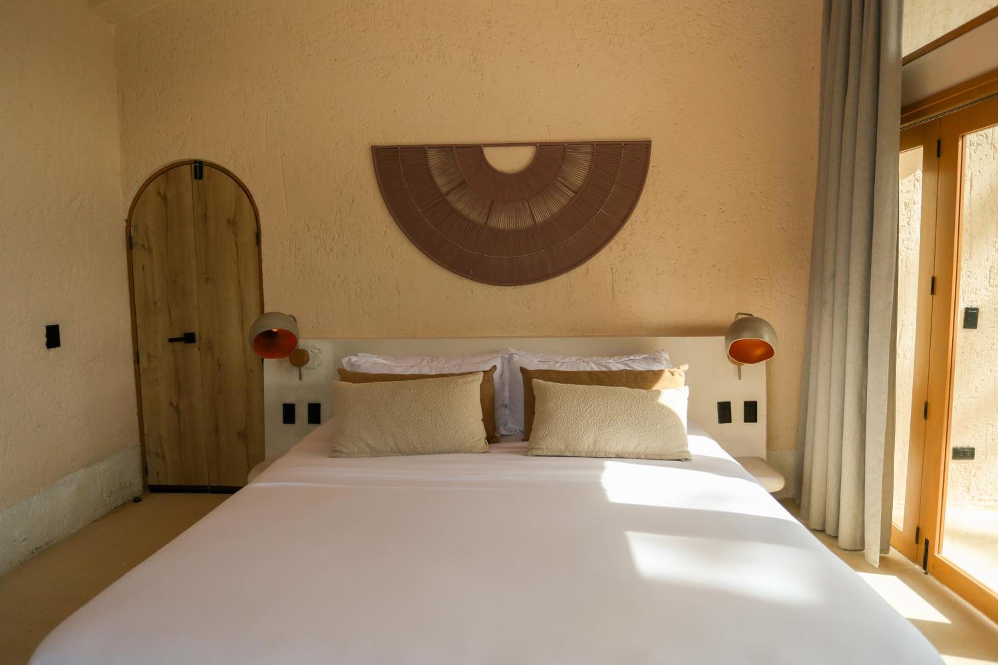 Tahiti Hotel Puente Iglesias